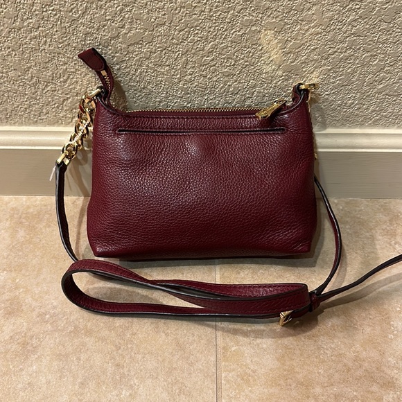 Michael Kors Crossbody - Picture 3 of 6